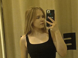 MolliMcDaniel recorded video